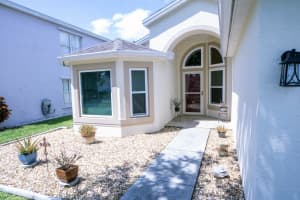2100 N Peninsula Ave APT 302, New Smyrna Beach, FL 32169, Sold 06/25/24