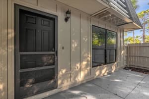 975 Harrison St, Titusville, FL 32780, Sold 06/28/24