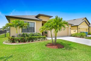 1605 Mineral Lp Dr NW, Palm Bay, FL 32907, Sold 07/22/24