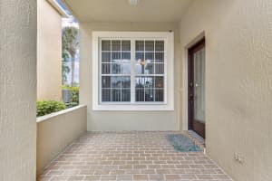 130 White Ibis Ln, Indialantic, FL 32903, Sold 09/03/24