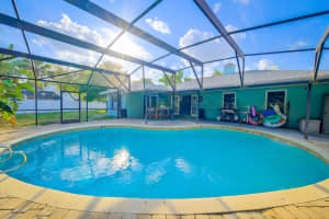 906 Hyzer Ct NE, Palm Bay, FL 32907, Sold 06/25/24
