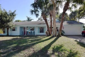 416 4th Street, Cocoa Beach, FL 32931 - MLS#1014235