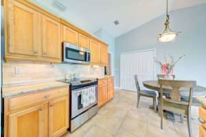 3331 Mango Tree Dr, Edgewater, FL 32141, Sold 10/22/24