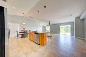 3331 Mango Tree Dr, Edgewater, FL 32141, Sold 10/22/24
