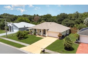 899 Hunters Creek Dr, Melbourne, FL 32904, Sold 03/25/25