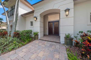 405 Newport Dr, Indialantic, FL 32903, Sold 08/16/24