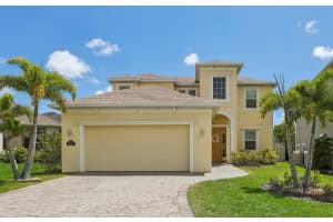 715 2nd Ave E #3, New Smyrna Beach, FL 32169, Sold 10/03/24