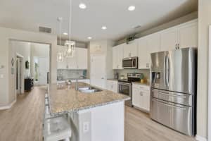 715 2nd Ave E #3, New Smyrna Beach, FL 32169, Sold 10/03/24