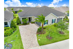 2630 Spur Dr, Melbourne, FL 32940, Sold 09/13/24