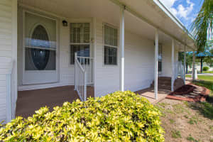 467 Horseshoe Bend Circle, Cocoa, FL 32926 Sold 06/03/25