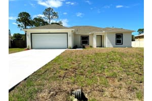 153 Apache Ct, Oak Hill, FL 32759, Sold 11/20/24