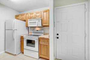 146 Marina Bay Dr, New Smyrna Beach, FL 32169, Sold 08/08/24