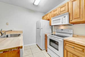 146 Marina Bay Dr, New Smyrna Beach, FL 32169, Sold 08/08/24
