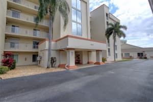 1410 Huntington Ln, Rockledge, FL 32955, Sold 01/17/25