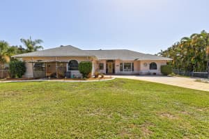 2490 S Courtenay Pkwy, Merritt Island, FL 32952, Sold 09/06/24
