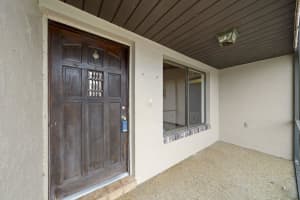 66 Old Sunbeam Dr, South Daytona, FL 32119, Sold 08/12/24