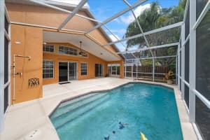 6631 Fawn Ridge Dr, Melbourne, FL 32940, Sold 01/22/25