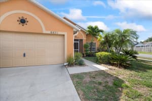 6631 Fawn Ridge Dr, Melbourne, FL 32940, Sold 01/22/25