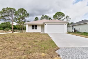 1629 Travelers Palm Dr, Edgewater, FL 32132, Sold 10/03/24