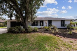 300 Mariners Gate Dr, Edgewater, FL 32141, Sold 11/25/24