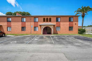 285 San Juan Cir, Melbourne, FL 32935, Sold 12/03/24