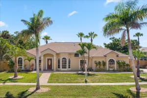 810 Shannon Ave, Indialantic, FL 32903, Sold 10/25/24