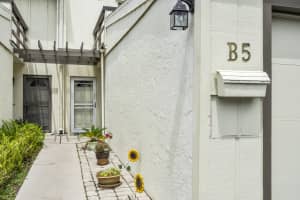 541 S Peninsula Ave APT A22, New Smyrna Beach, FL 32169, Sold 07/03/24