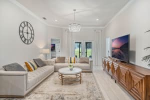 5074 Tennessee Lake Dr, Auburndale, FL 33823, Sold 08/23/24