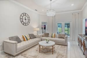 5074 Tennessee Lake Dr, Auburndale, FL 33823, Sold 08/23/24