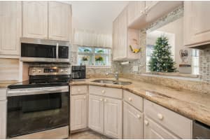 4830 Lake Waterford Way W, Melbourne, FL 32901, Sold 07/01/24