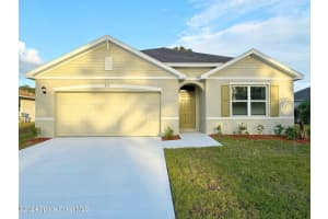 291 Wendover Rd SW, Palm Bay, FL 32908, Sold 12/18/24