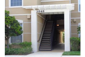 3931 Sunset Cove Dr, Port Orange, FL 32129, Sold 11/10/24