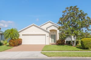 1171 Indian Oaks Dr, Melbourne, FL 32901, Sold 12/10/24