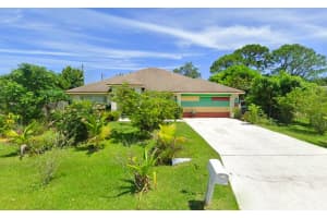 6801 Henno Ct, Port Orange, FL 32128, Sold 07/26/24
