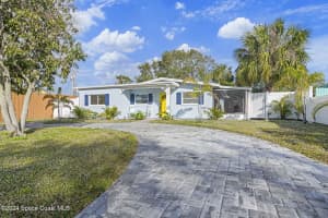 134 Grant Avenue, Cocoa Beach, FL 32931 Sold 05/15/25