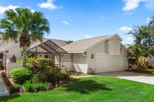 861 Ridge Lake Dr, Melbourne, FL 32940, Sold 09/24/24