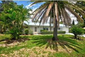 131 Oak St, Oak Hill, FL 32759, Sold 10/30/24