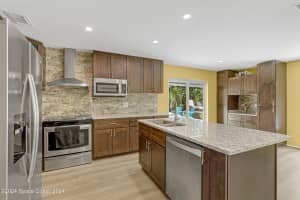 2230 Queen Ann St, Merritt Island, FL 32952, Sold 10/07/24