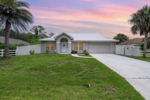 1225 Hastings Rd SW, Palm Bay, FL 32908, Sold 09/30/24