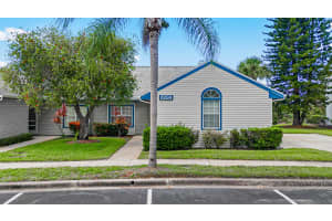 4915 Lake Waterford Way W, Melbourne, FL 32901, Sold 10/03/24