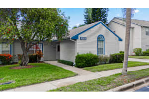 4915 Lake Waterford Way W, Melbourne, FL 32901, Sold 10/03/24
