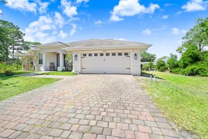 1790 Wapello Ave SE, Palm Bay, FL 32909, Sold 11/26/24