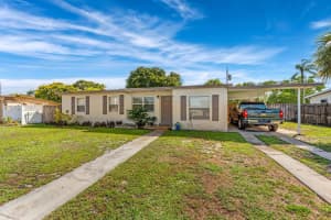 104 Palm Breeze Dr, Edgewater, FL 32141, Sold 08/28/24