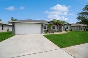 1643 Laramie Cir, Melbourne, FL 32940, Sold 08/27/24