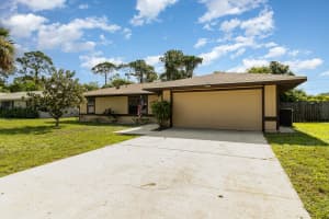 3541 Omni Cir, Edgewater, FL 32141, Sold 08/23/24
