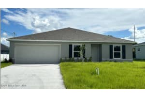 458 Hallcrest St, Palm Bay, FL 32908, Sold 10/23/24