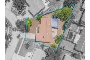 3042 Silver Palm Dr, Edgewater, FL 32141, Sold 10/30/24