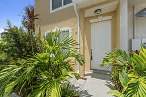 4230 Mayfair Ln, Port Orange, FL 32129, Sold 09/09/24