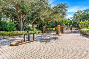 225 S Tropical Trail, Merritt Island, FL 32952, Sold 11/01/24
