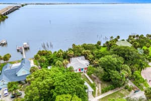1365 Pineapple Avenue, Melbourne, FL 32935 - MLS#1021031